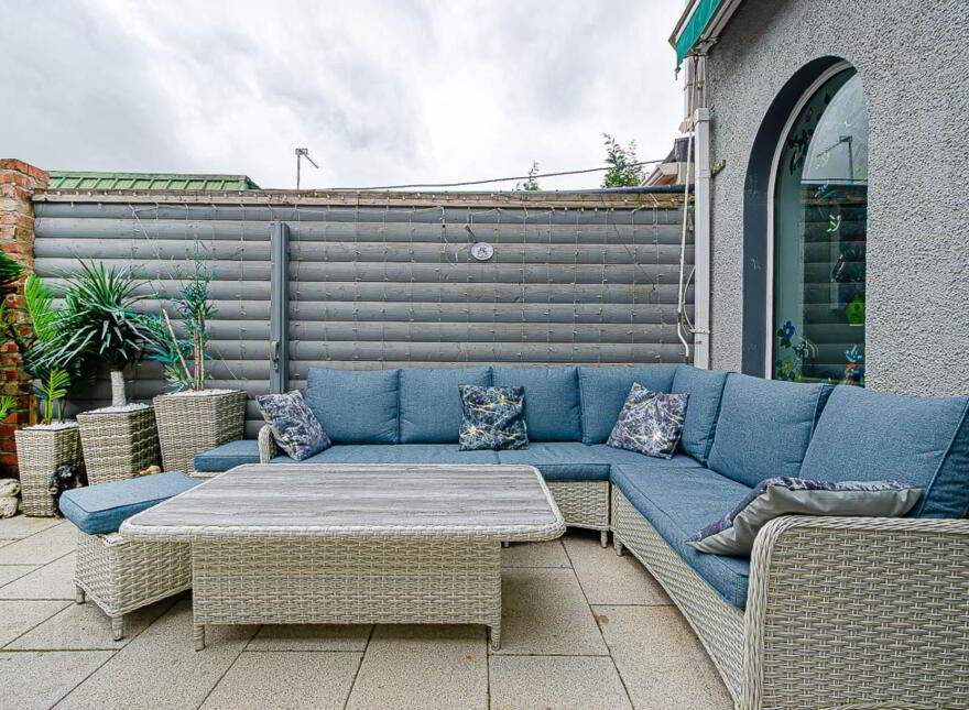 95 Old Dundonald Road, Dundonald, Belfast, BT16 1XT