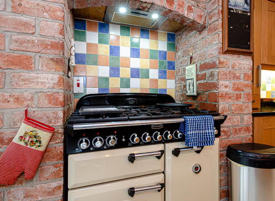 95 Old Dundonald Road, Dundonald, Belfast, BT16 1XT