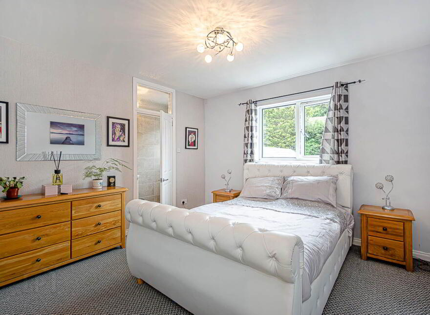 95 Old Dundonald Road, Dundonald, Belfast, BT16 1XT