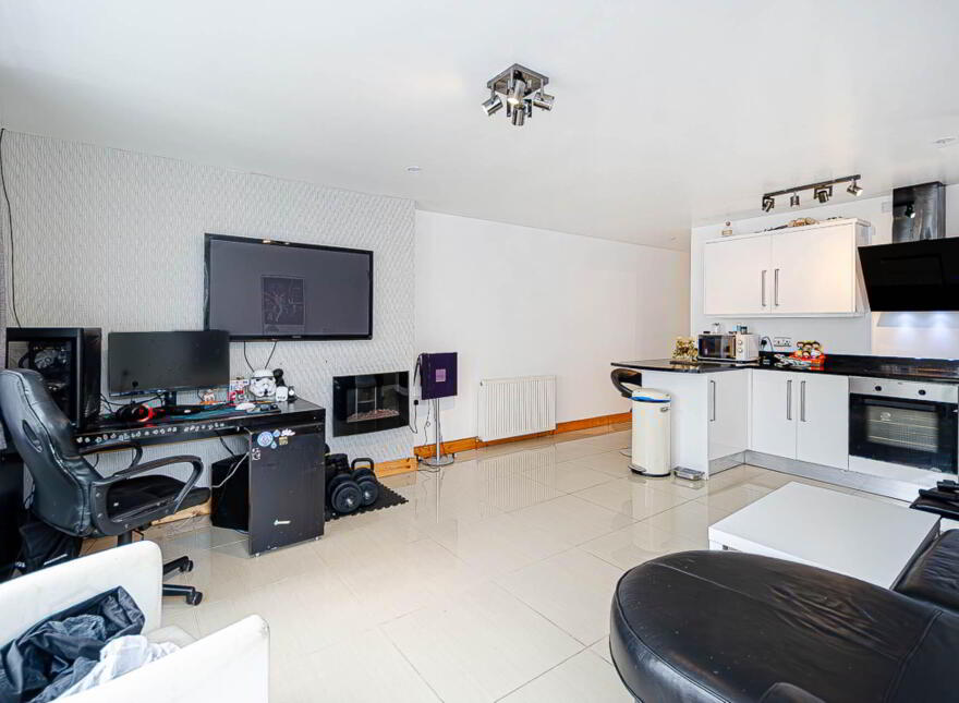 95 Old Dundonald Road, Dundonald, Belfast, BT16 1XT