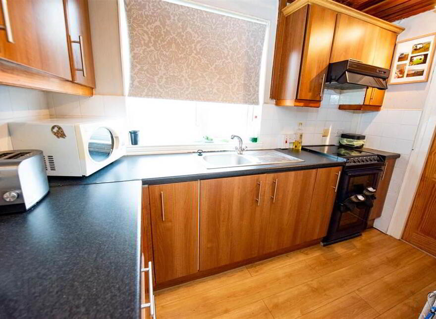 46 Greenville Road, Belfast, BT5 5EP