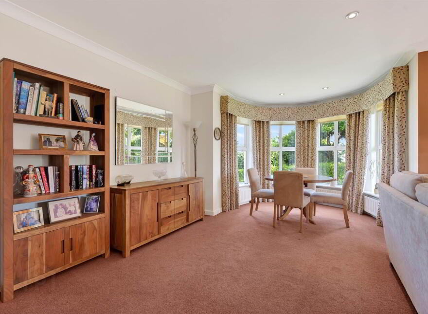 5 Bayside Apartments, 24 Ballyholme Road, Bangor, BT20 5JS