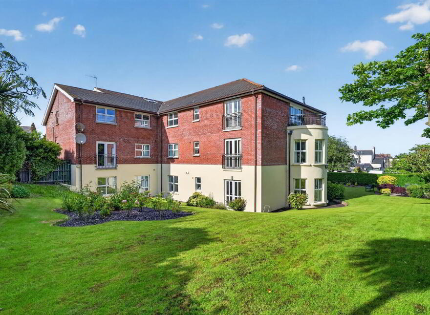 5 Bayside Apartments, 24 Ballyholme Road, Bangor, BT20 5JS