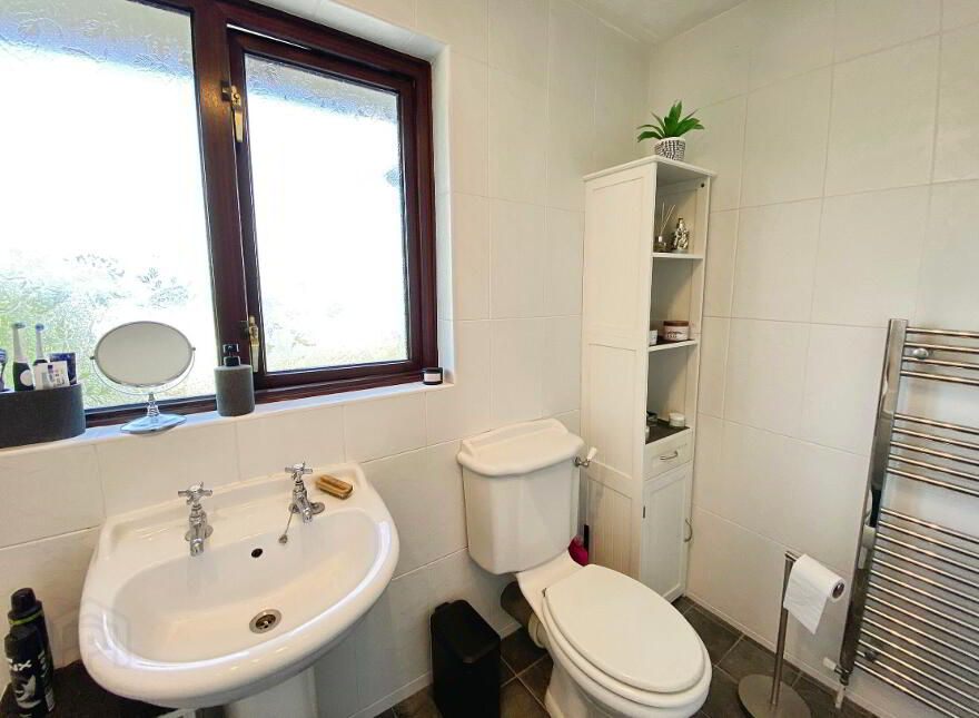 5 Riversdale Crescent, Coleraine, BT52 1QU