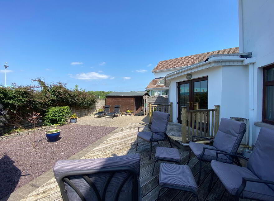 5 Riversdale Crescent, Coleraine, BT52 1QU