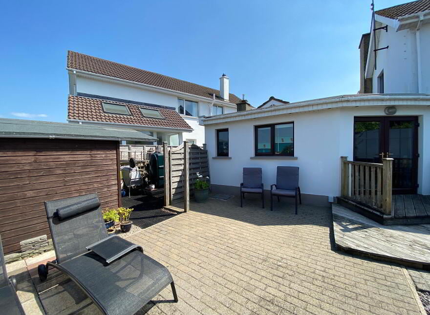 5 Riversdale Crescent, Coleraine, BT52 1QU