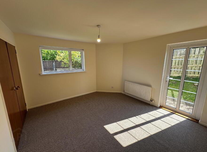 32 Hampton Rise, Dromore, BT25 1LX