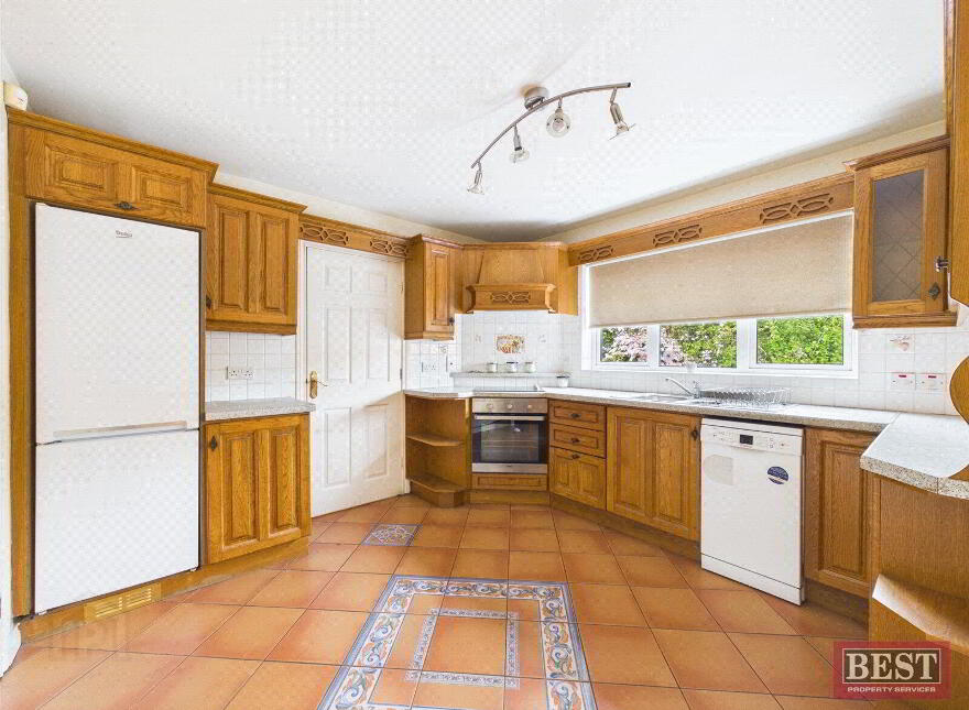 21 Cloghoge Heights, Newry, BT35 8BA