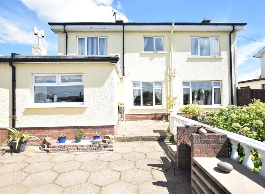 33 Westland Road, Cookstown, BT80 8BZ