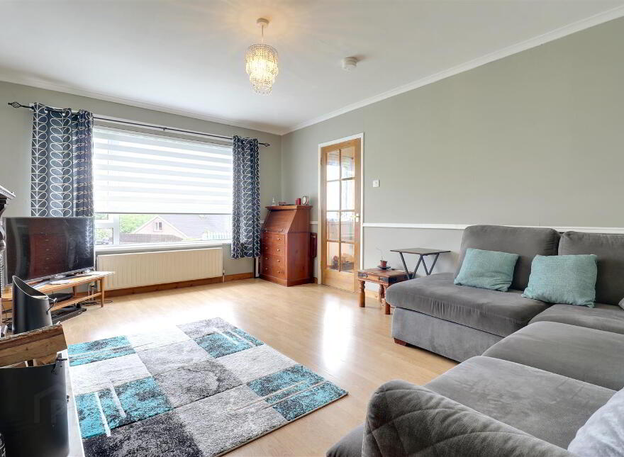 17 Glenmount Drive, Newtownards, BT23 4YS