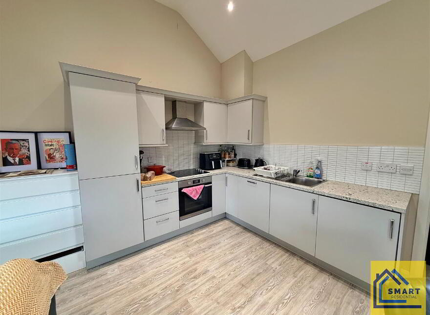 174B Woodstock Road, Belfast, BT6 8AF