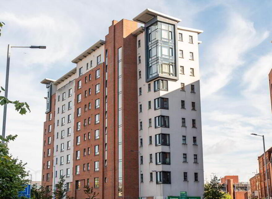 708 College Central, Belfast, BT1 6BZ