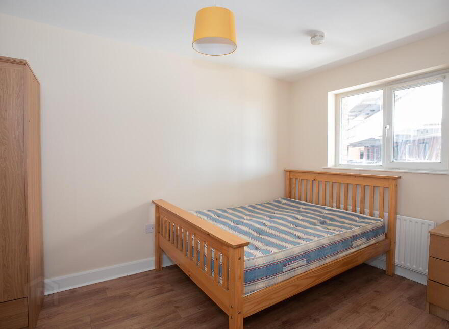 708 College Central, Belfast, BT1 6BZ