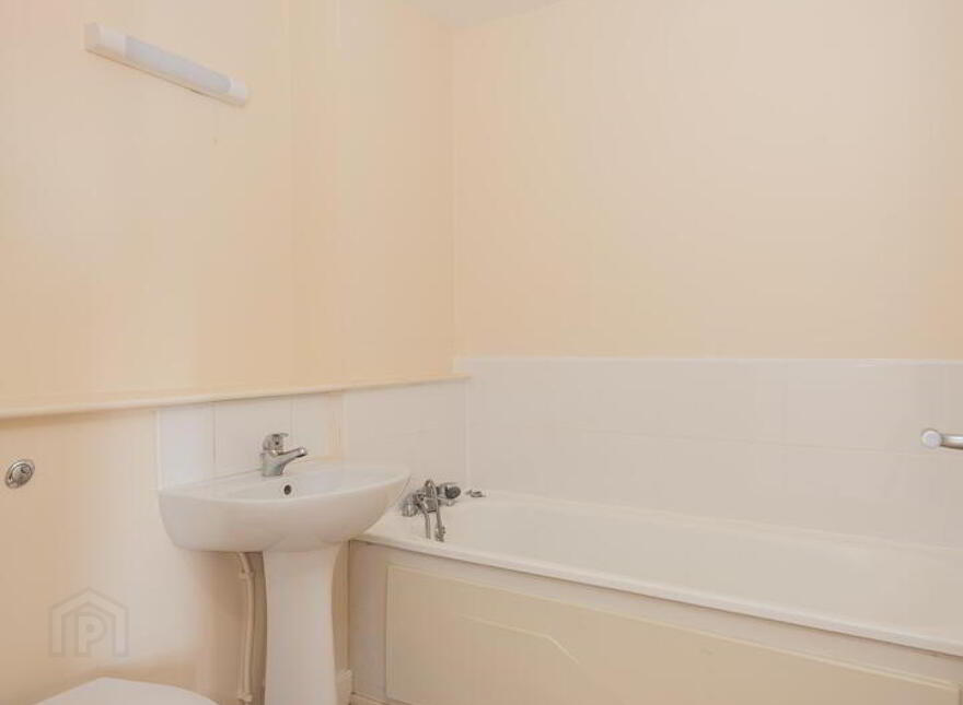 708 College Central, Belfast, BT1 6BZ