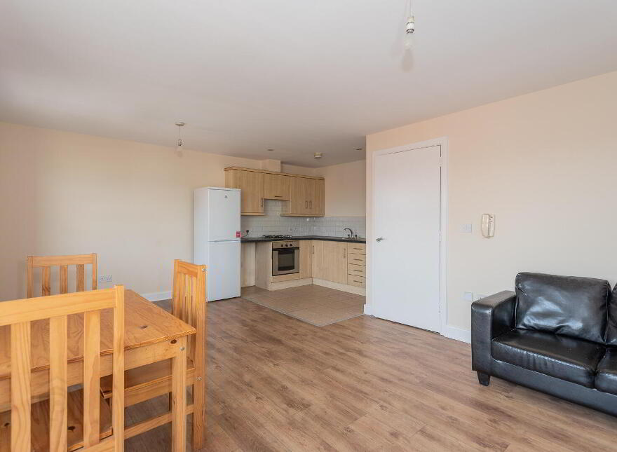 708 College Central, Belfast, BT1 6BZ
