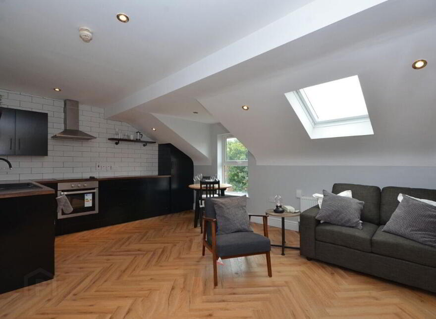 Apartment 3 110 Wellesley Avenue, Belfast, BT9 6DH