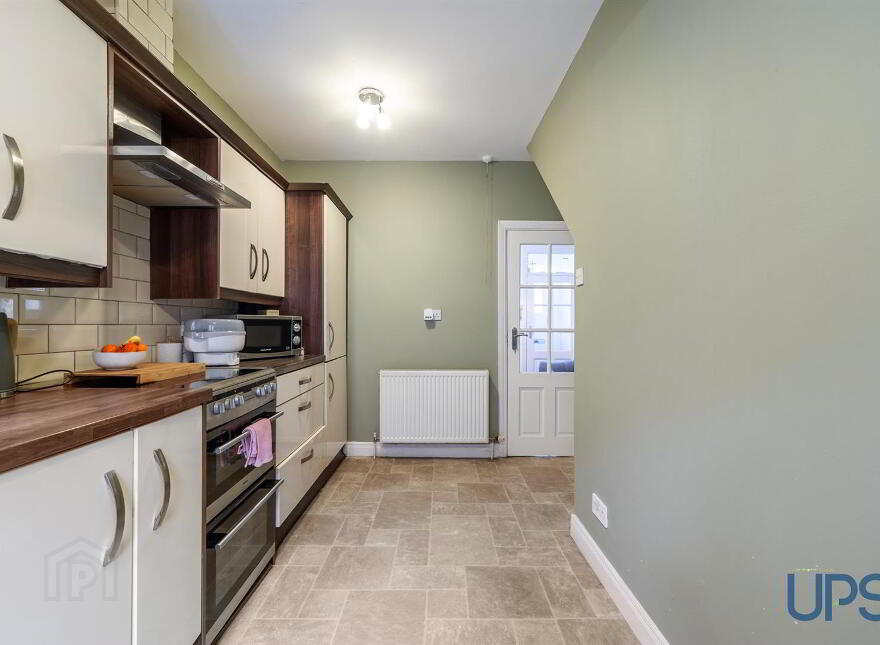 45 Hamill Street, Falls Road, Belfast, BT12 4AA