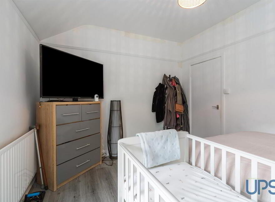 45 Hamill Street, Falls Road, Belfast, BT12 4AA