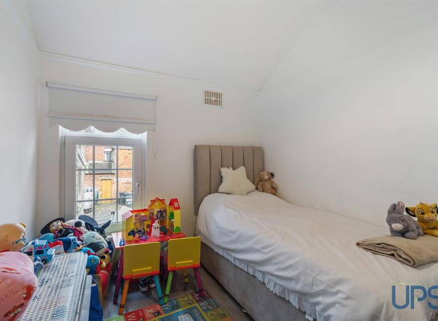 45 Hamill Street, Falls Road, Belfast, BT12 4AA