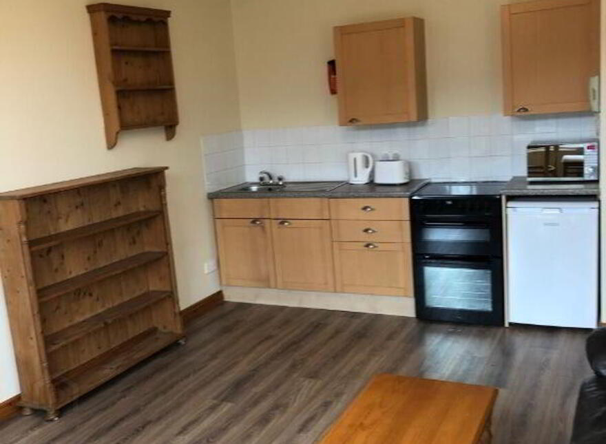 Apt 7, 9 Malone Road, Belfast, BT9 6RT
