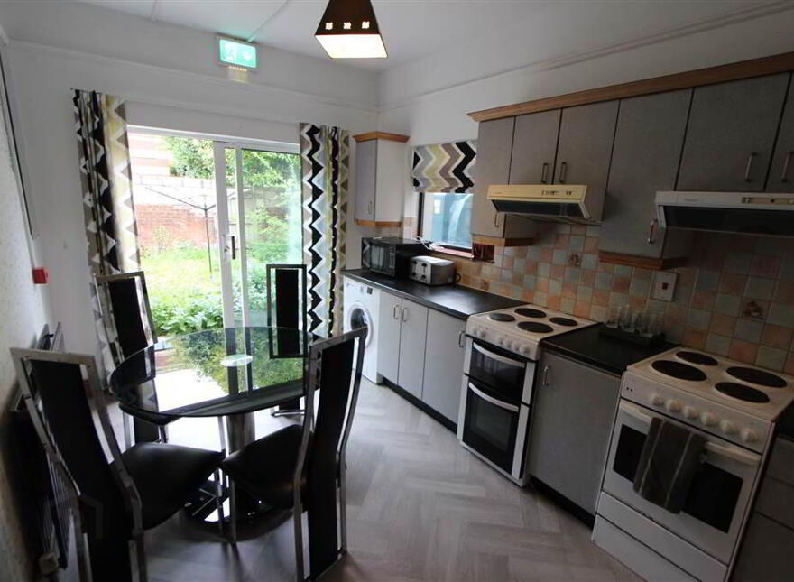 4 Malone Avenue, Malone Road, Belfast, BT9 6ER