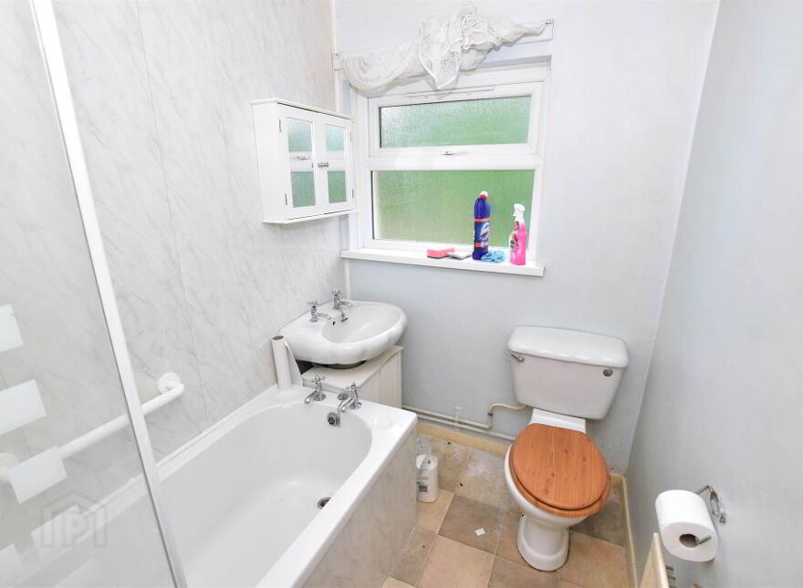 104 Ardmillan Crescent, Newtownards, BT23 4PL