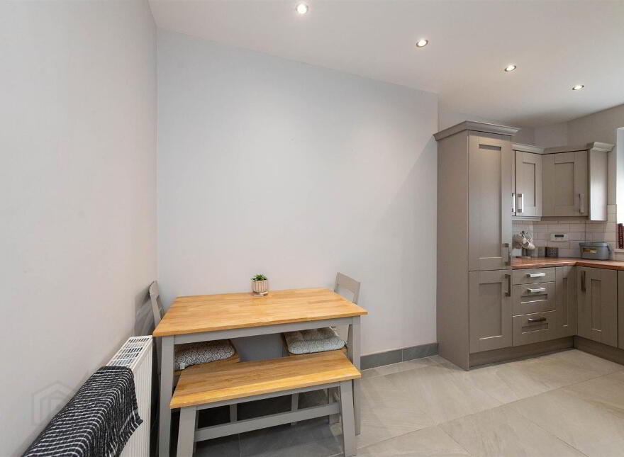 23 Dromore Street, Newry, Rathfriland, BT34 5LU