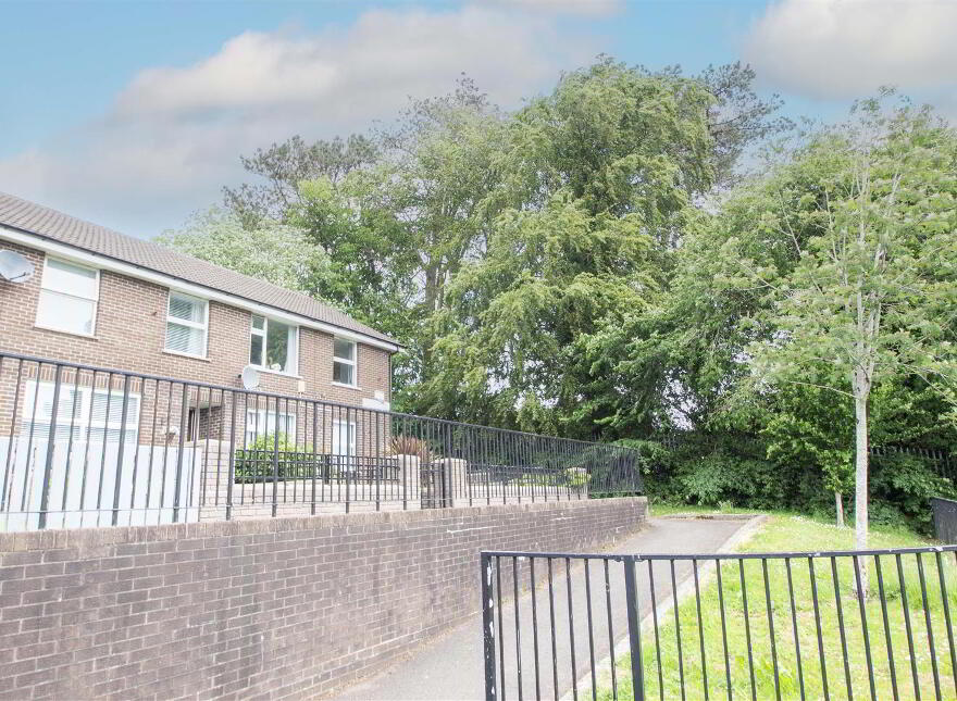 36 Glencolin Avenue, Glen Road, Belfast, BT11 8NZ