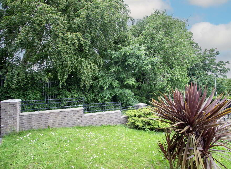 36 Glencolin Avenue, Glen Road, Belfast, BT11 8NZ