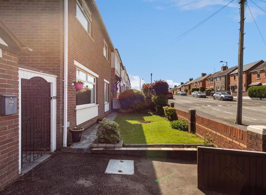 109 Dunraven Park, Belfast, BT5 6BS