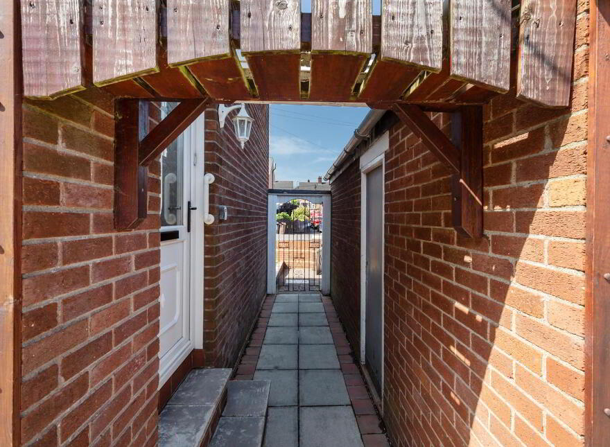 109 Dunraven Park, Belfast, BT5 6BS