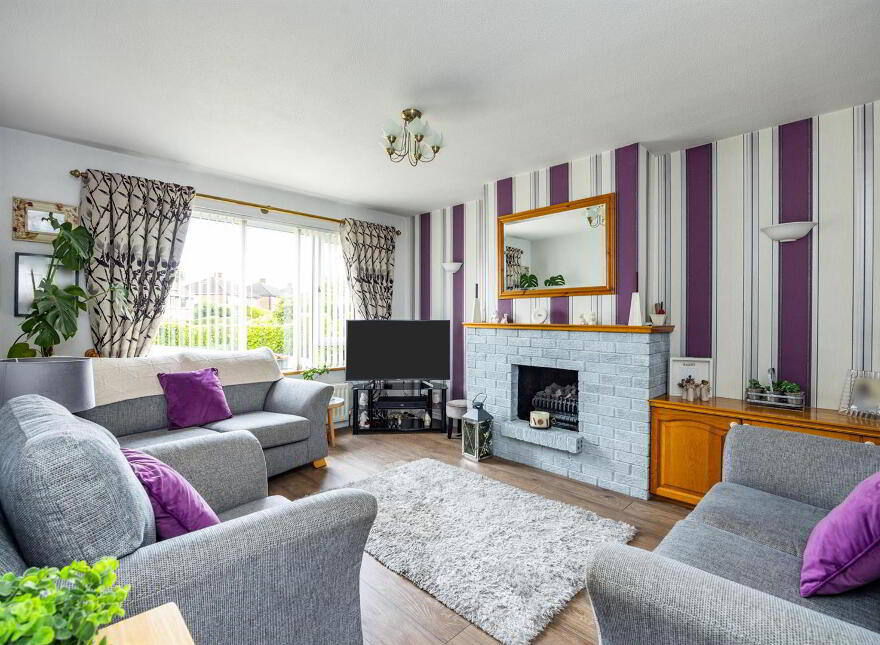 43 Princess Gardens, Holywood, BT18 0PN