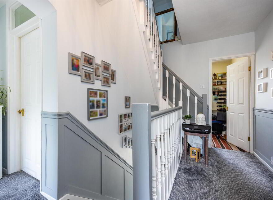 43 Princess Gardens, Holywood, BT18 0PN