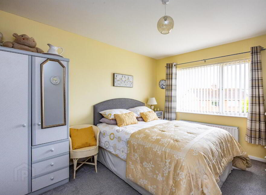 43 Princess Gardens, Holywood, BT18 0PN