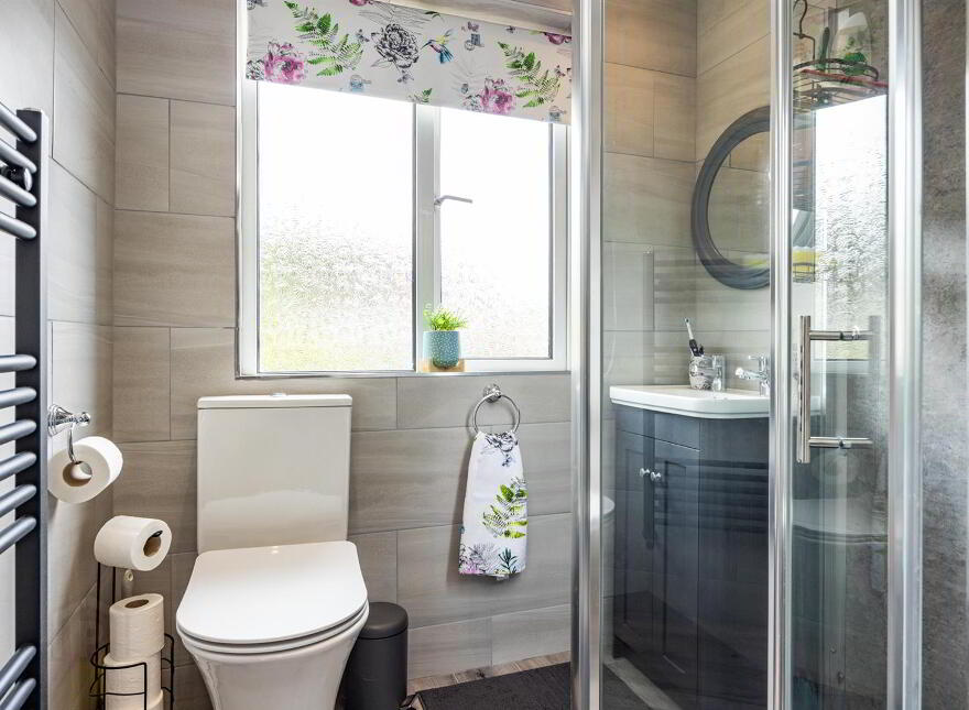 43 Princess Gardens, Holywood, BT18 0PN