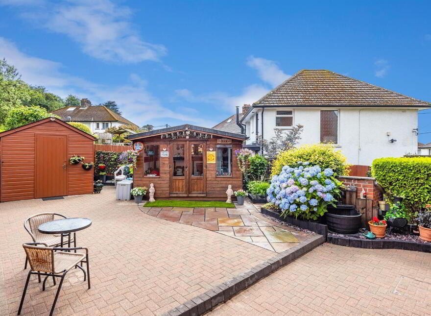 43 Princess Gardens, Holywood, BT18 0PN