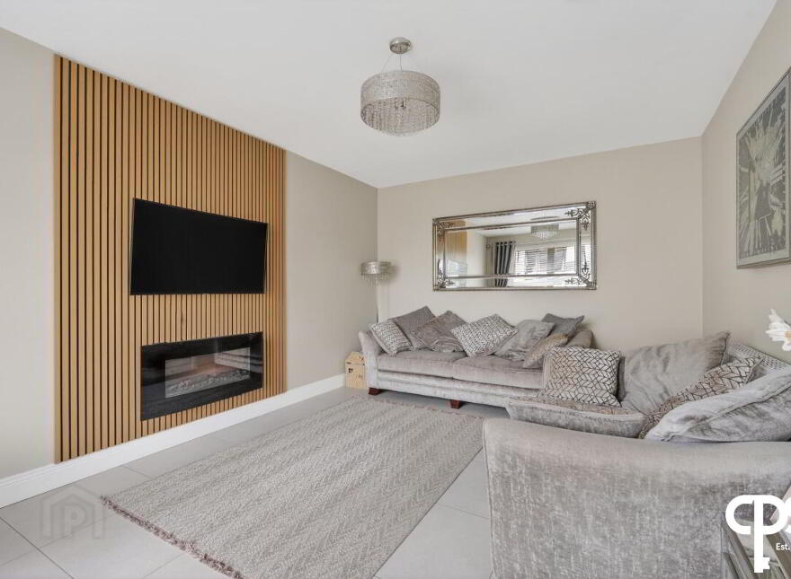 2 Sir Richard Wallace Way, Lisburn, BT28 3FN