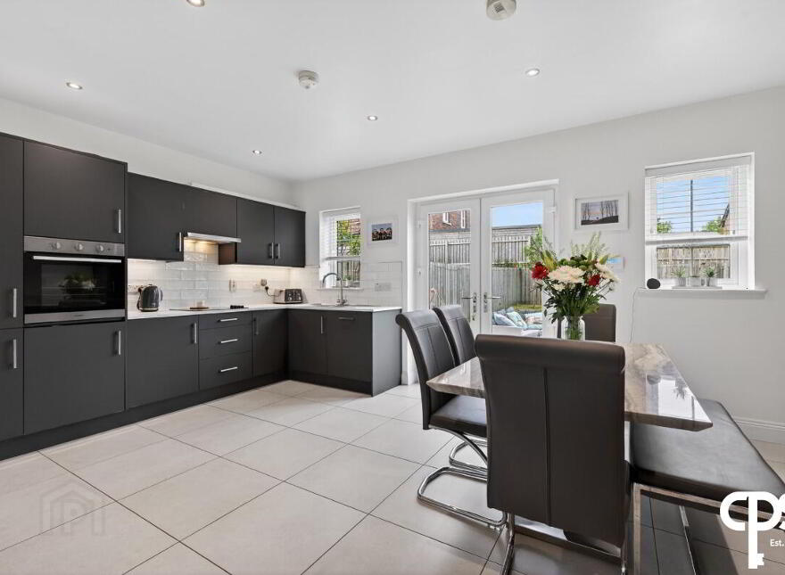 2 Sir Richard Wallace Way, Lisburn, BT28 3FN