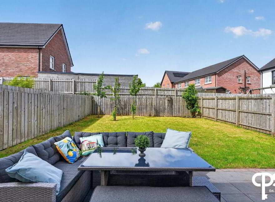 2 Sir Richard Wallace Way, Lisburn, BT28 3FN