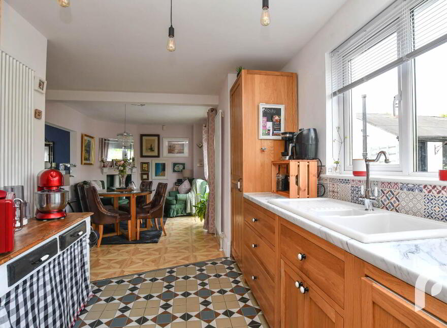 8 Cambrai Park, Whiteabbey, Newtownabbey, BT37 0AL
