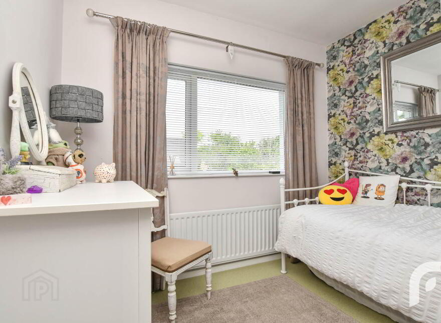 8 Cambrai Park, Whiteabbey, Newtownabbey, BT37 0AL