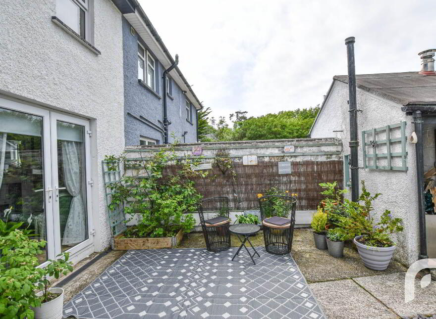 8 Cambrai Park, Whiteabbey, Newtownabbey, BT37 0AL