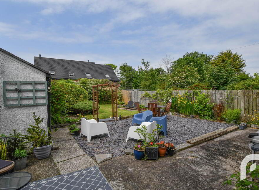 8 Cambrai Park, Whiteabbey, Newtownabbey, BT37 0AL
