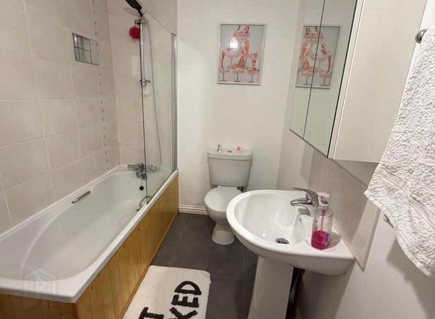 48 Bay Road Manor, Larne, BT40 1FG