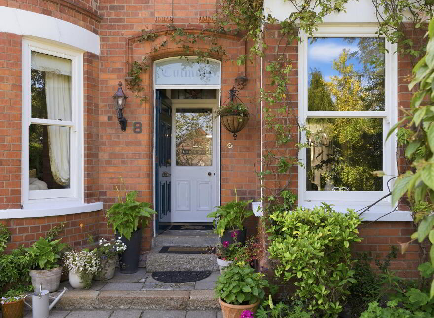 Culmore, 8 Everton Drive, Rosetta, Belfast, BT6 0LJ