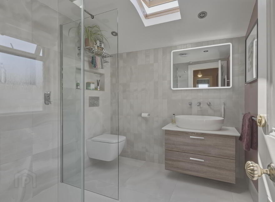 Culmore, 8 Everton Drive, Rosetta, Belfast, BT6 0LJ