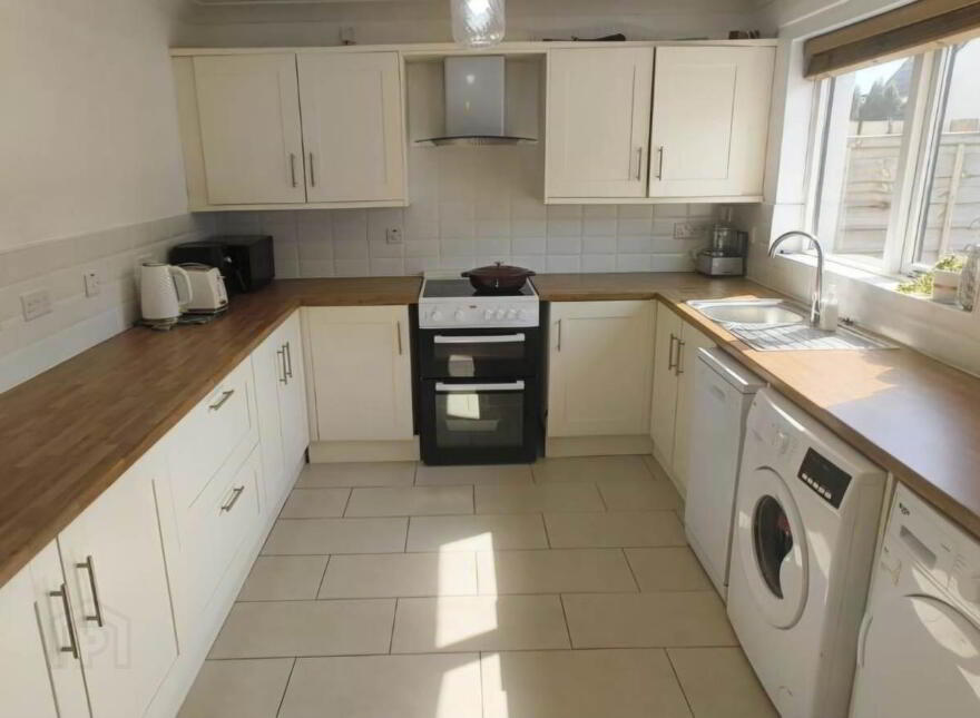 143 Woodbrook, Derry, BT48 8FQ