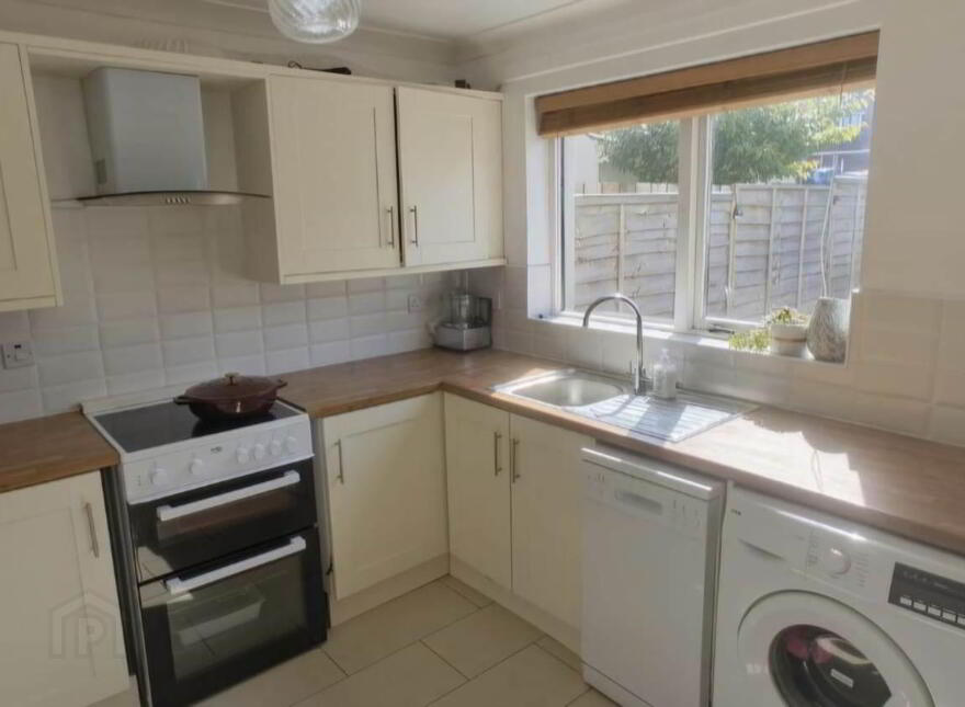 143 Woodbrook, Derry, BT48 8FQ