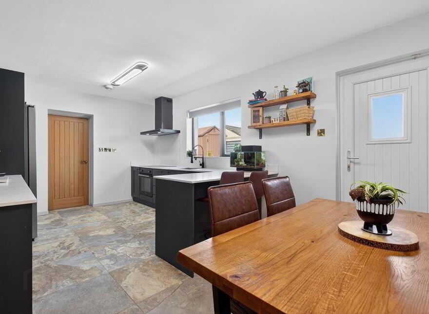 2 Gortnee Drive, Portballintrae, BT57 8DQ