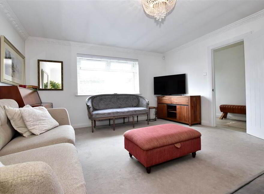 3 Regency Gardens, Newtownards, BT23 8ZB